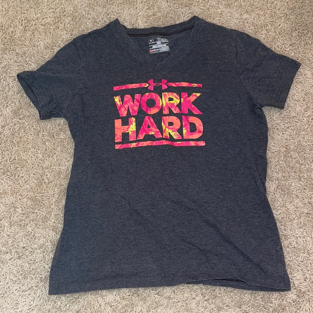 Gray Under Armour T-shirt